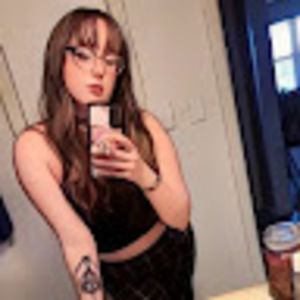 Meet your Posher, Leanne